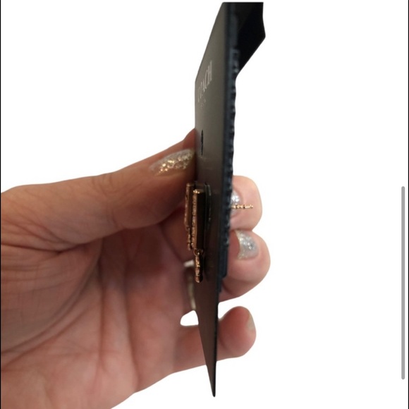 COACH Signature Rose Gold Pave Bar Stud Earrings NWT - Picture 4 of 7